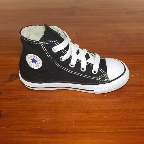 infant converse size 8
